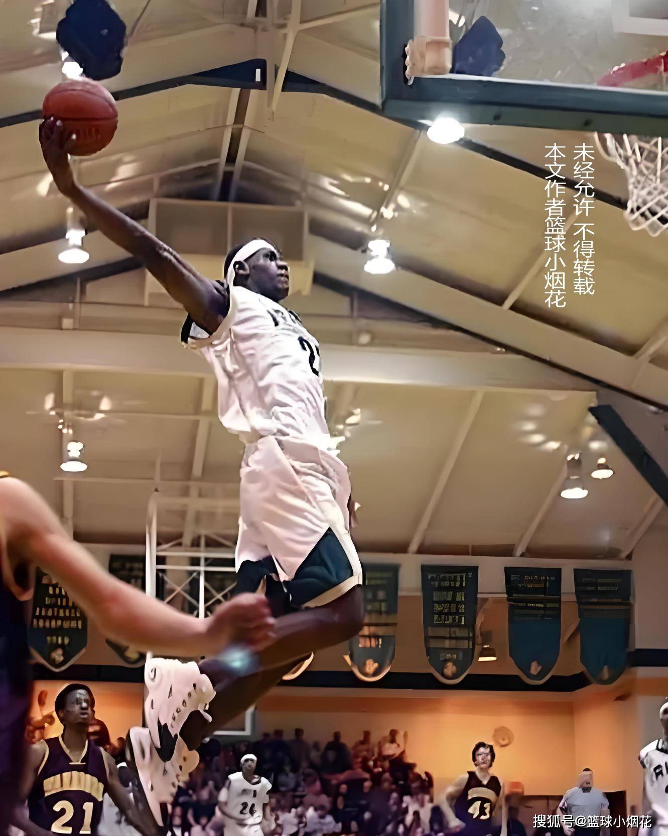 23.34岁，巴萨客战赫罗纳首发平均年龄创队史95年来最低纪录（巴萨客战赫罗纳首发平均年龄仅23.34岁，创队史近95年最低纪录）