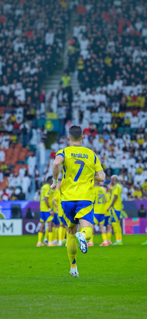 米体：国米看上刘易斯-弗格森，球员身价不低于3000万欧（米体：国际米兰有意引进刘易斯-弗格森，标价至少3000万欧元）