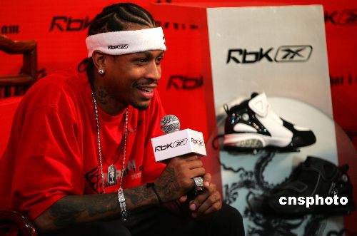 洛杉矶只有一个皇，那就是里皇（洛城仅有一位皇者，名为里皇）