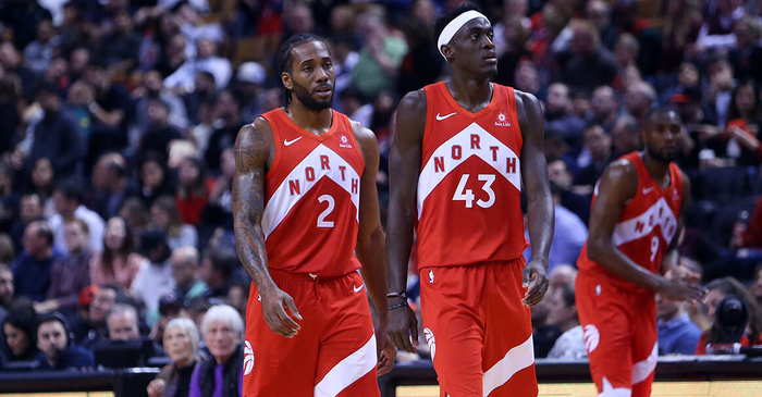 第二节发力！西亚卡姆半场11中5，得到12分7板2助2断（西亚卡姆次节爆发：半场11投5中，拿下12分7板2助2断）