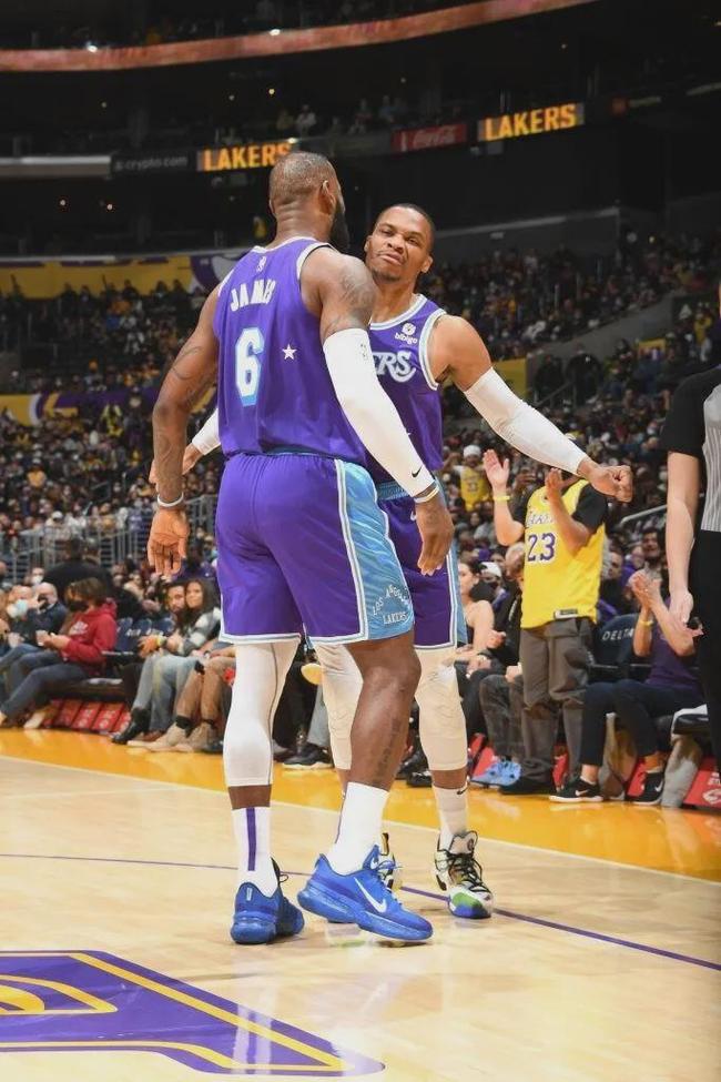 南美足联主席：为庆祝世界杯百年，2030年世界杯应扩军至64队（为纪念百年世界杯，南美足联主席建议2030年世界杯扩军至64队）