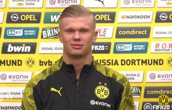 天空体育：谢什科没有重伤，预计最多缺席一个月（天空体育：谢什科伤势不重，最多休战1个月）