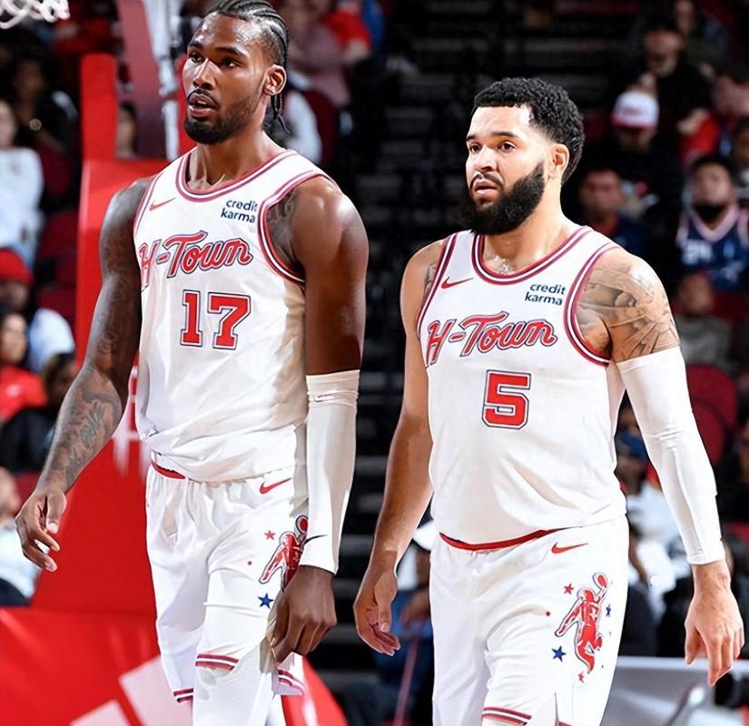 邓弗里斯：欧冠遇到困难但我们赢了，今晚我们必须战胜拉齐奥（邓弗里斯：欧冠历经波折终取胜，今晚务必拿下拉齐奥）