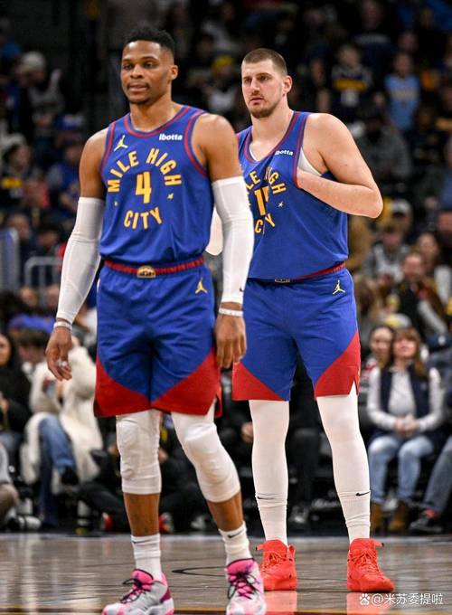 意媒：迪巴拉已退烧参加了训练，但巴尔丹齐却因为发烧缺训（意媒：迪巴拉退烧复训，巴尔丹齐因发烧缺席训练）