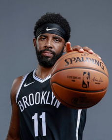 开场4分钟破门，莱万打入巴萨回归诺坎普的首粒进球（莱万回诺坎普首球，开场4分钟为巴萨先拔头筹）