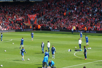 欧冠战报：里奥斯传射巴雷罗破门，本菲卡2-0完胜那不勒斯（欧冠：里奥斯一传一射巴雷罗建功，本菲卡2-0力克那不勒斯）