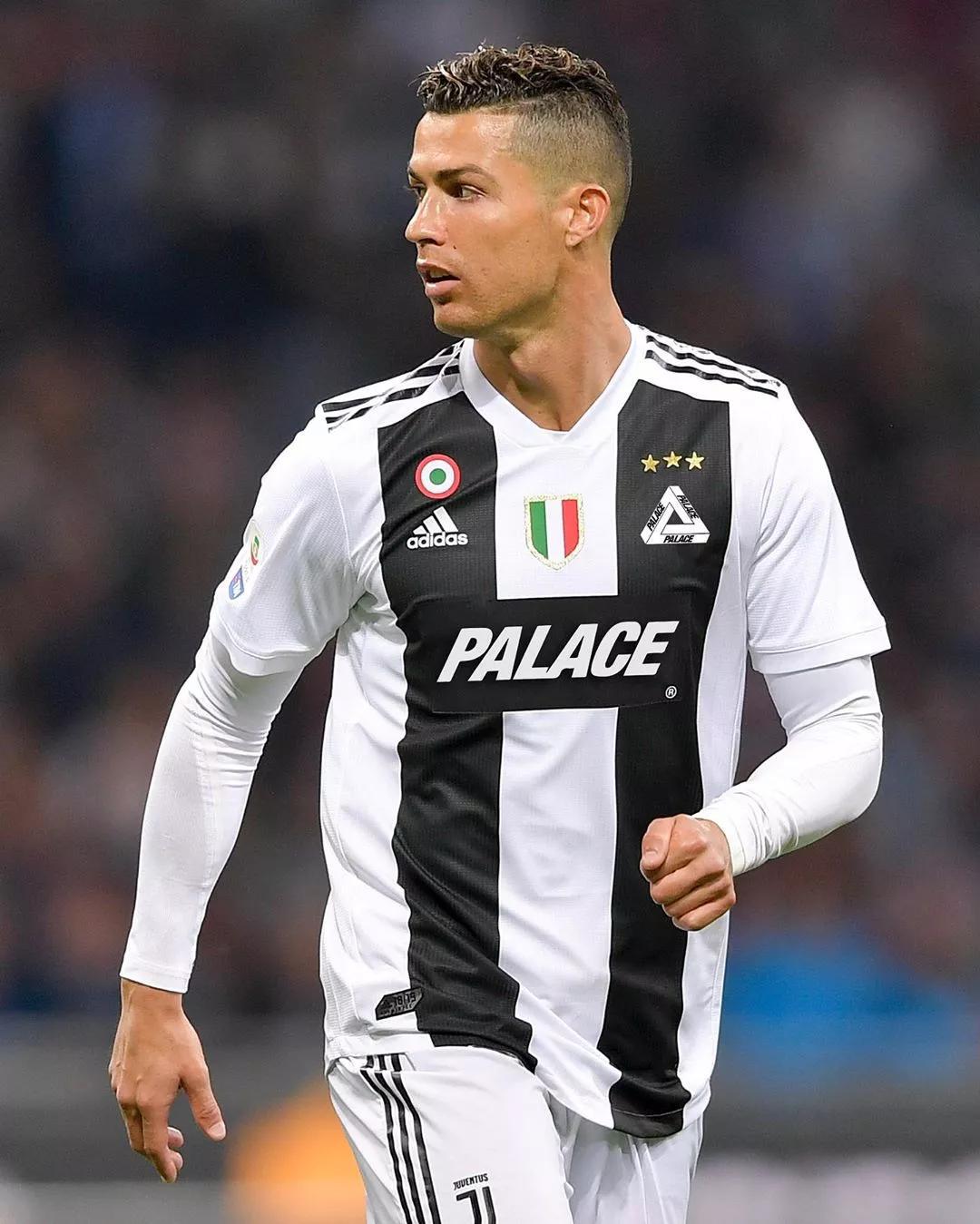 汉茨科：我们通过调整压迫方式改变了比赛；打入首球太美妙了（汉茨科：调整压迫策略扭转战局，首开纪录无比美妙）