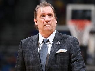 加拉格尔适合曼联，但只能担任中场副手（加拉格尔与曼联契合，但更适合担任中场辅佐角色）