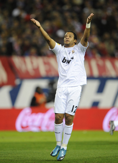 一场0-1爆出大冷门，意甲领头羊倒下，惨遭淘汰，萨里神换人（0-1爆冷！意甲领头羊出局，萨里妙手换人奏效）