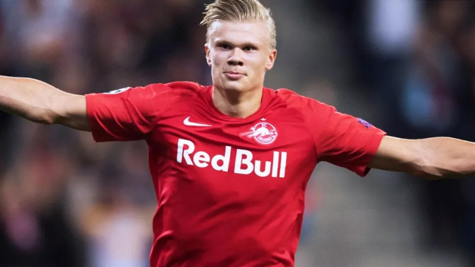 利雅得胜利4-1赛哈特海湾，C罗凌空倒钩破门，菲利克斯传射（利雅得胜利4-1击败赛哈特海湾：C罗倒钩破门，菲利克斯传射建功）